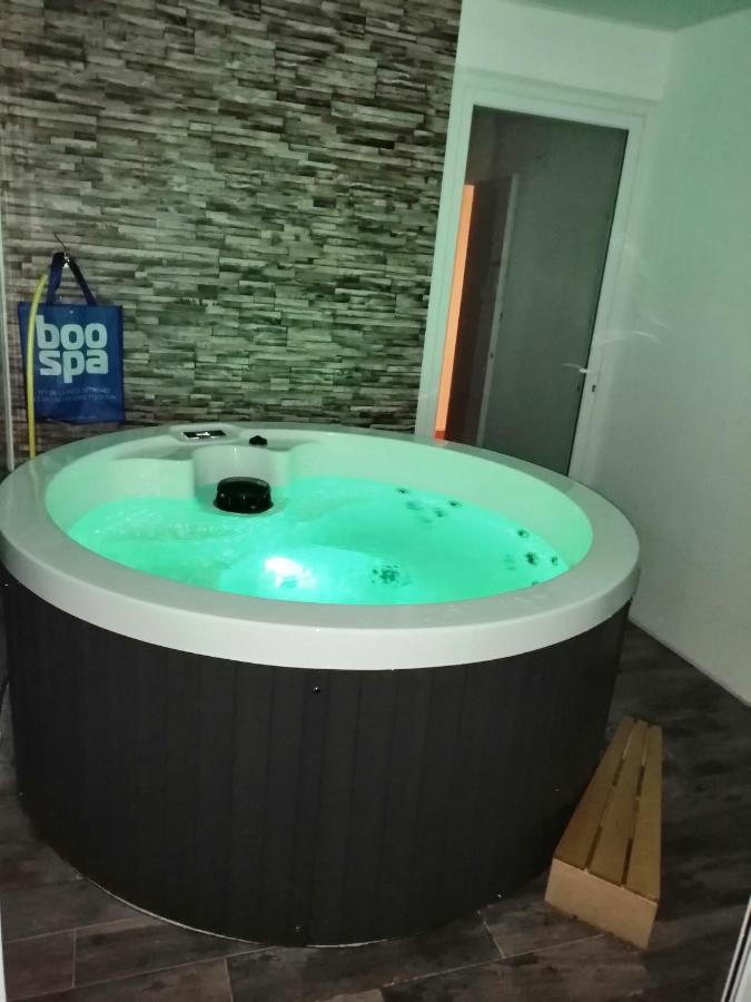 Villa Bord De Mer Avec Piscine Et Jacuzzi Penestin Ngoại thất bức ảnh