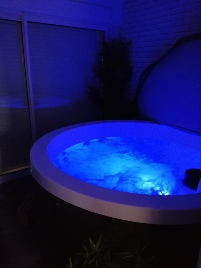 Villa Bord De Mer Avec Piscine Et Jacuzzi Penestin Ngoại thất bức ảnh